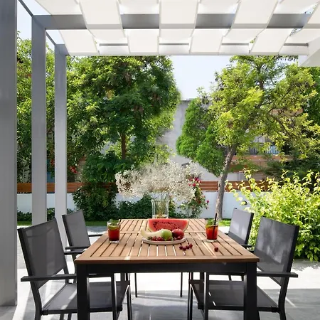 Apartment Kochyli Garden *