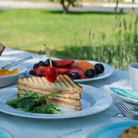 Apartment Kochyli Garden *