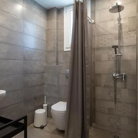 Kochyli Garden Studios * نيا بلاجيا