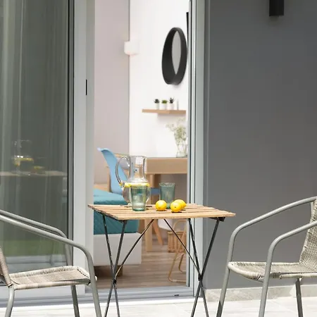 Apartment Kochyli Garden *