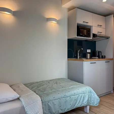 Kochyli Garden Apartment Nea Plagia