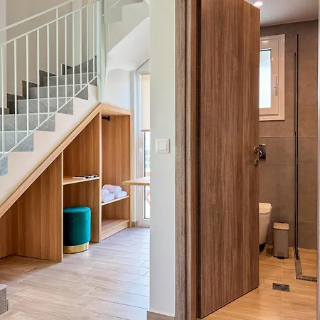 アパート Kochyli Garden